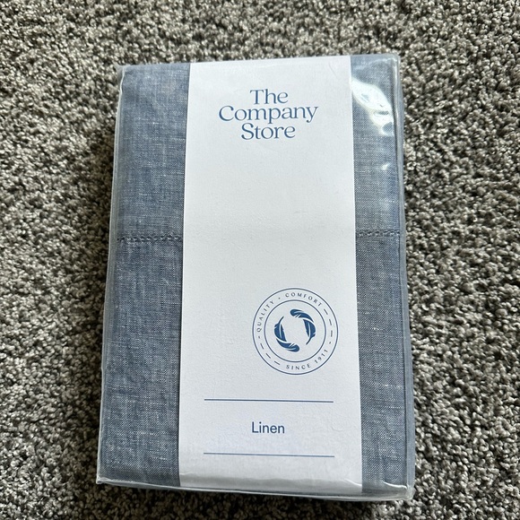 Company StorePremium Breathable Relaxed Chambray Linen Pillowcase Set - Blue
